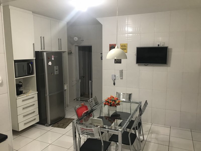 Casa à venda Jacarepaguá com 250m² e 4 quartos por R$ 690.000 - 1491809013-4f3fb019-ce6b-428a-b542-0764292b5b78.jpeg