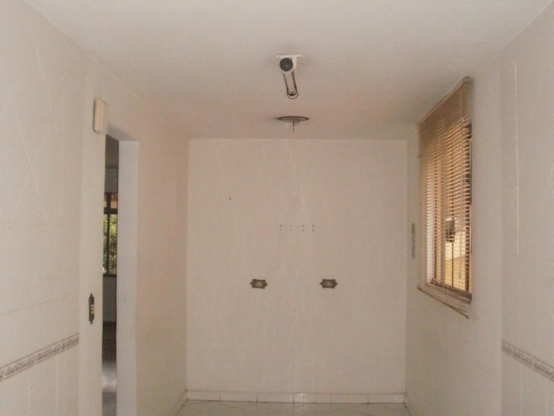 Casa à venda Bairro Alto com 240m² e 3 quartos por R$ 680.000 - 1176399168-p2170176.JPG