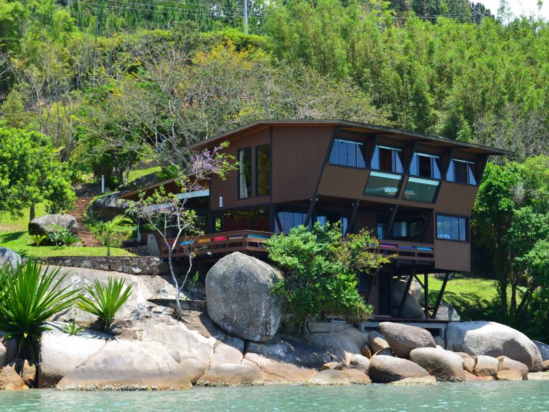 imóvel com 144000m² - Costeira da Armação - Governador Celso Ramos
