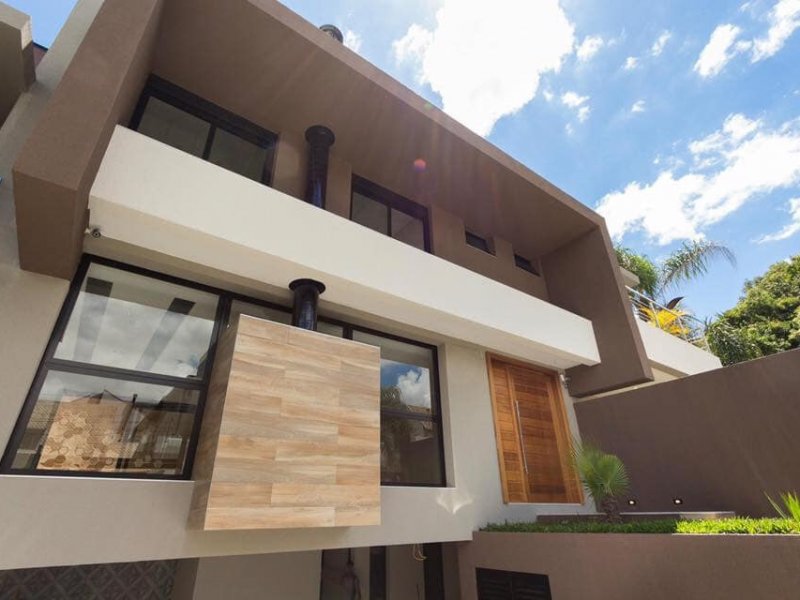Casa à venda Pilarzinho com 266m² e 3 quartos por R$ 1.290.000 - 1859015334-51723341-565242290553879-6153901645051723776-n.jpg