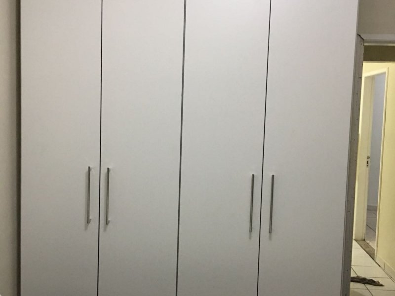 Casa à venda Parque 10 de Novembro com 240m² e 4 quartos por R$ 400.000 - 653008328-img-20180809-wa0075.jpg