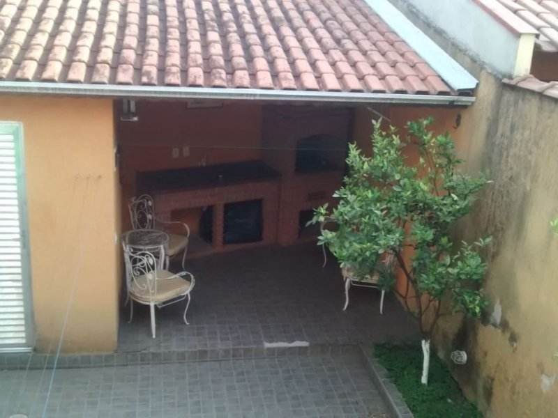 Casa à venda Piraporinha com 100m² e 2 quartos por R$ 440.000 - 2053660137-8beabf83-bb83-4bb0-82d3-bcb93bbabcb6.jpg