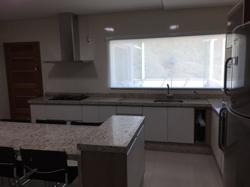 Casa à venda Jardim Las Vegas com 263m² e 3 quartos por R$ 820.000 - 1105351261-db0fd034-c052-4ab0-8646-827304500d3c.jpeg