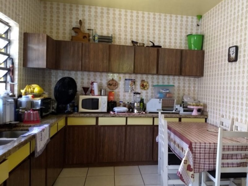 Casa à venda Padre Reus com 336m² e 4 quartos por R$ 990.000 - 1742112172-11864714.jpg