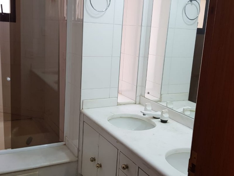 Apartamento para alugar Vila Mariana com 245m² e 4 quartos por R$ 10.000 - 2096435629-img-20190120-wa0081.jpg