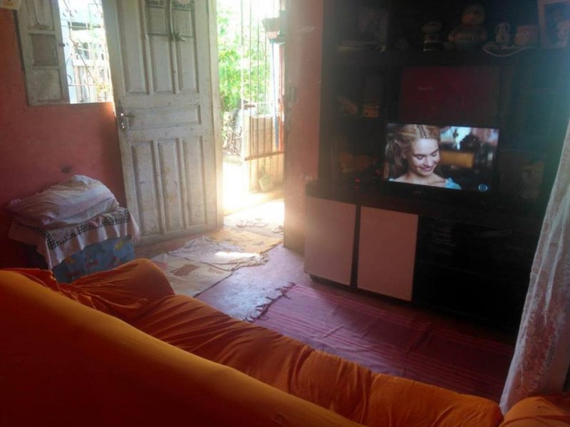 Casa à venda Serra Dourada 2 com 104m² e 1 quarto por R$ 40.000 - 1328316505-sala.jpg