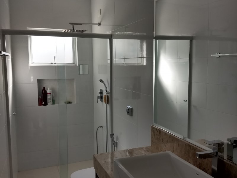 Casa de condomínio à venda Pinheirinho com 230m² e 3 quartos por R$ 680.000 - 1176464793-img-20190210-174523817-hdr.jpg