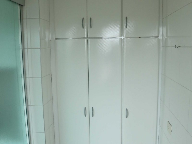 Apartamento à venda Centro com 76m² e 2 quartos por R$ 300.000 - 1433707406-lavanderia2.JPG