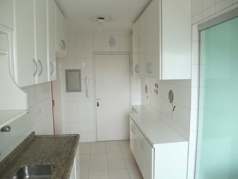Apartamento à venda Centro com 76m² e 2 quartos por R$ 300.000 - 792811826-cozinha2.JPG