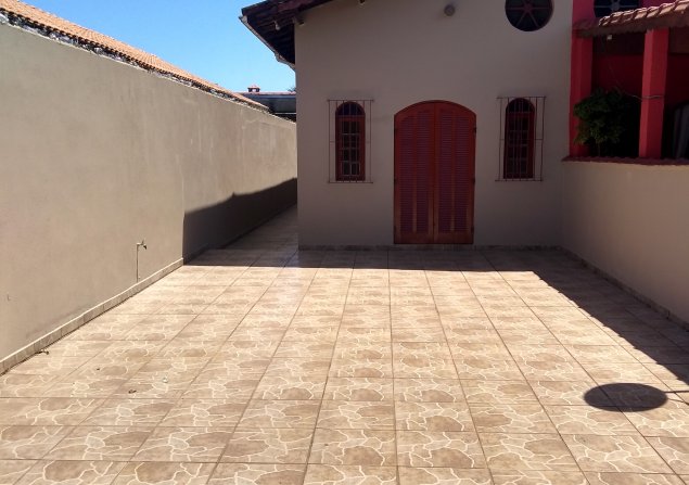imóvel com 80m²