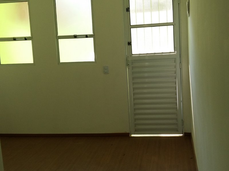 Casa à venda Jardim Santa Filomena com 70m² e 2 quartos por R$ 195.000 - 160124838-20190122-094152.jpg
