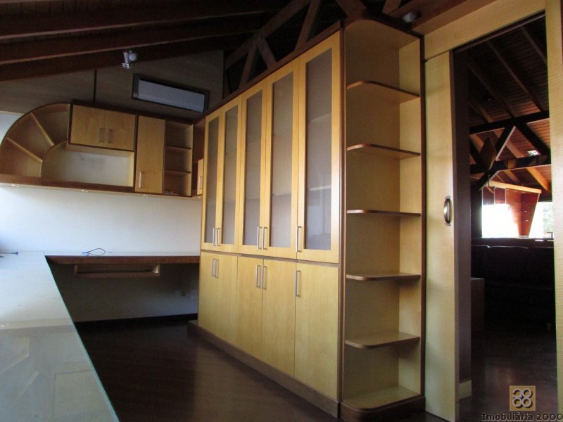 Casa à venda Pineville com 250m² e 4 quartos por R$ 830.000 - 1721046439-0000073808.jpg