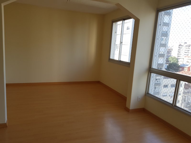 Apartamento à venda São Pelegrino com 87m² e 3 quartos por R$ 380.000 - 31041497-sala-2.jpg