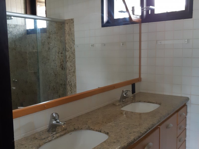 Casa à venda Saguaçu com 300m² e 4 quartos por R$ 950.000 - 1516765214-20190222-104641.jpg