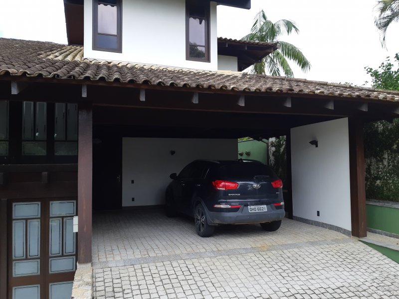 Casa à venda Saguaçu com 300m² e 4 quartos por R$ 950.000 - 168080642-20190222-104422.jpg