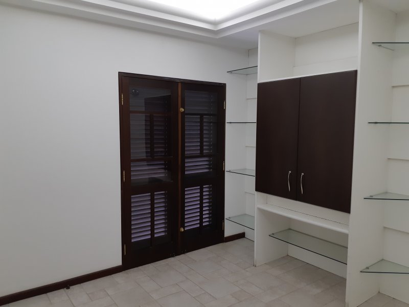 Casa à venda Saguaçu com 300m² e 4 quartos por R$ 950.000 - 1781462622-20190222-104741.jpg