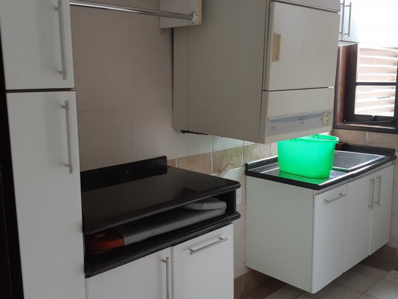 Casa à venda Saguaçu com 300m² e 4 quartos por R$ 950.000 - 1979920549-20190222-104128.jpg