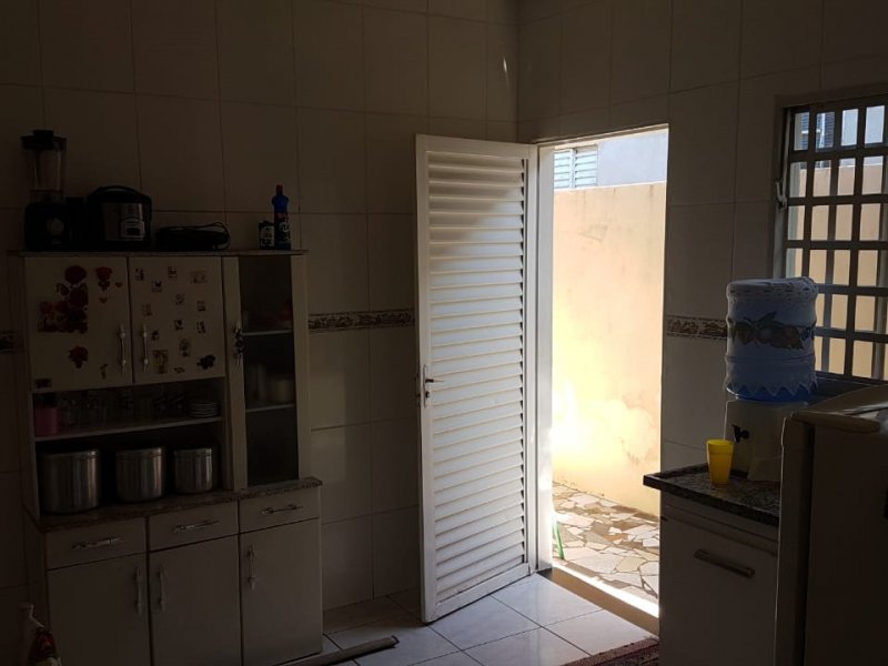 Casa à venda Parque Sao Jorge com 30m² e 2 quartos por R$ 180.000 - 932877482-img-20190222-wa0011.jpg