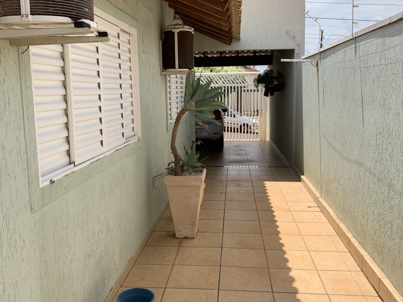 Casa à venda Colina Sul II com 170m² e 3 quartos por R$ 260.000 - 570186065-4c382611-e296-4942-83e5-a1a7a70b66cd.jpeg