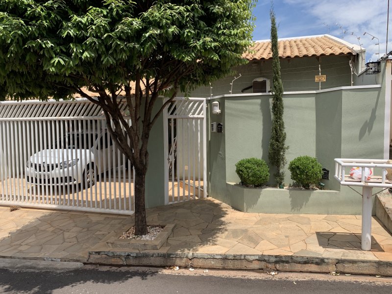 Casa à venda Colina Sul II com 170m² e 3 quartos por R$ 260.000 - 836526861-0d7a7e5a-1d99-4dcb-87d9-2610e2173ac7.jpeg