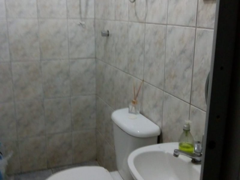Casa à venda Parque Residencial Abilio Pedro com 128m² e 4 quartos por R$ 270.000 - 705656768-whatsapp-image-2019-02-24-at-11.jpeg