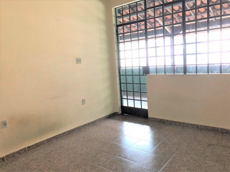 Apartamento à venda NOVO GUARUJA com 123m² e 3 quartos por R$ 200.000 - 841705091-slide2.JPG