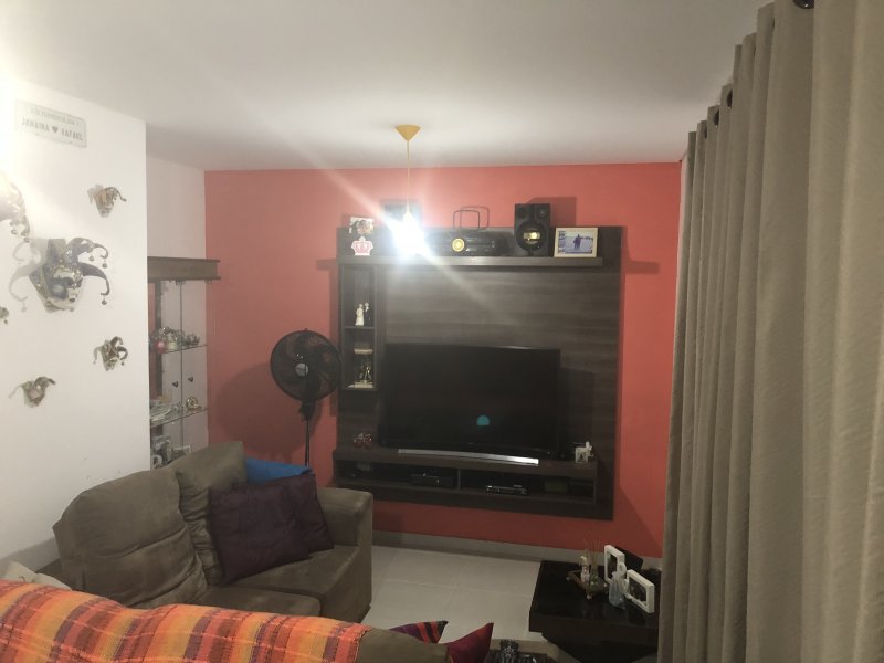 Casa à venda Medeiros com 111m² e 3 quartos por R$ 450.000 - 1252359226-img-1426.JPG