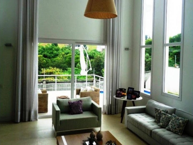 imóvel com 430m² - Granja Viana - Cotia