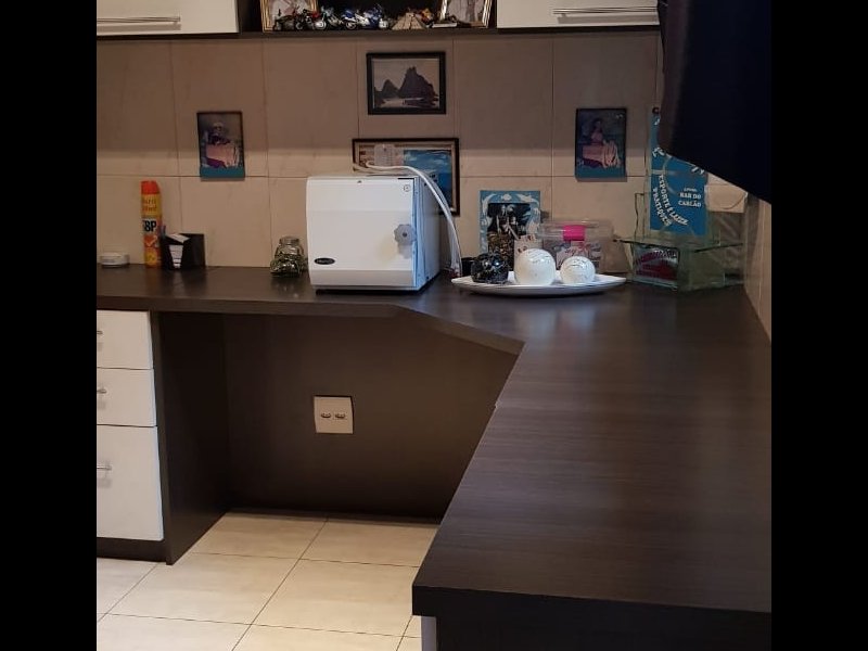 Casa à venda Vila Alpina com 380m² e 3 quartos por R$ 1.100.000 - 1029169382-escritorio-armarios.jpg