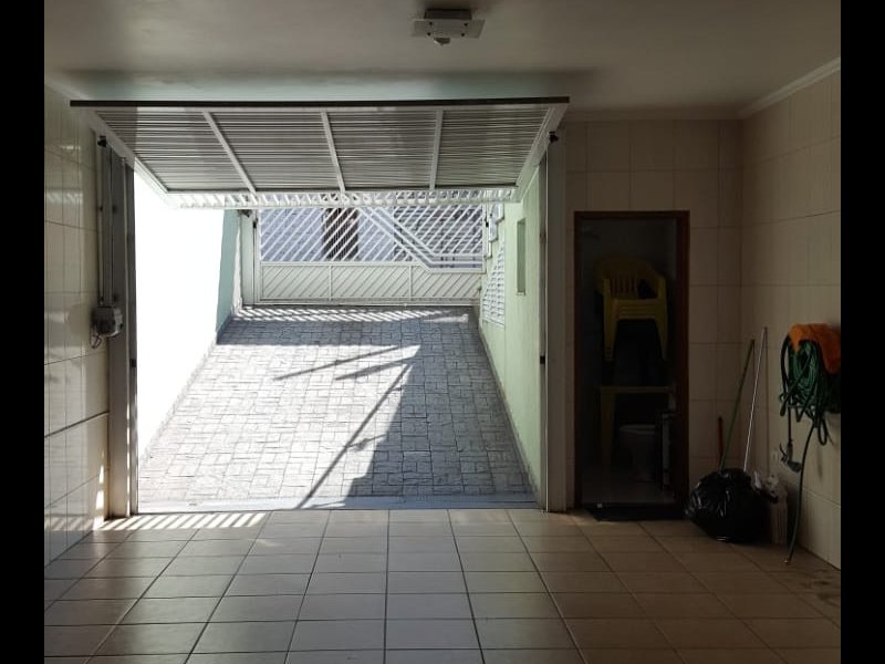 Casa à venda Vila Alpina com 380m² e 3 quartos por R$ 1.100.000 - 702183058-garagem-portoes.jpg