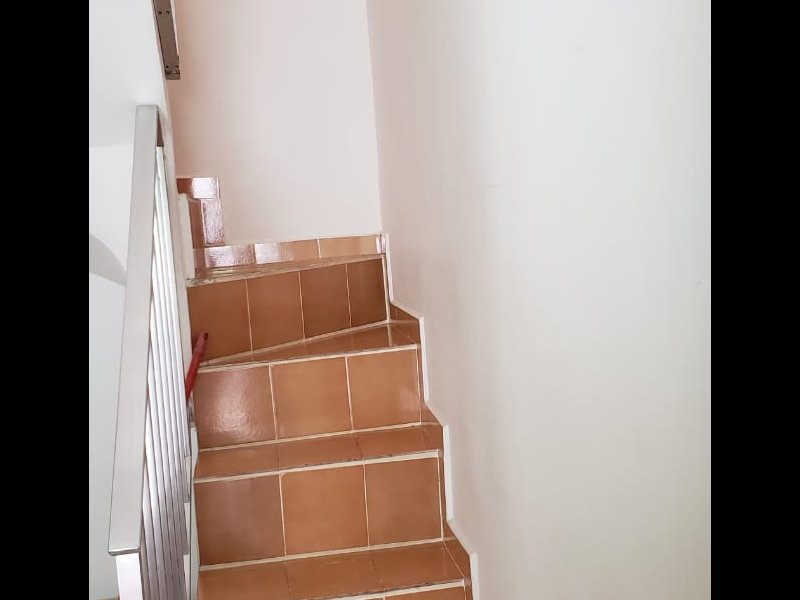 Apartamento à venda Acaraú com 209m² e 3 quartos por R$ 450.000 - 614130208-ubatuba-escada.jpg