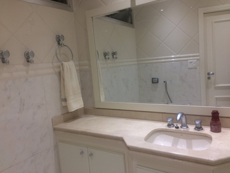 Apartamento à venda Pitangueiras com 200m² e 3 quartos por R$ 1.200.000 - 186554899-img-8366.jpg