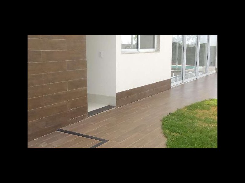 Casa de condomínio à venda Setor Garavelo com 460m² e 4 quartos por R$ 2.100.000 - 970968593-46501723-e77d-4a2c-8a1e-f93a2b827215-g.jpg