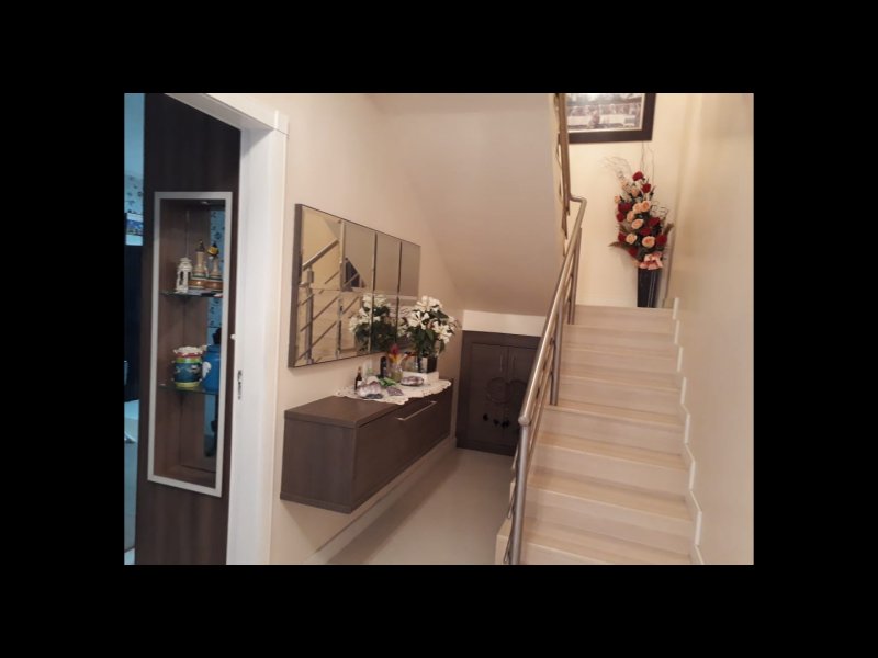 Casa à venda Cordeiros com 346m² e 4 quartos por R$ 1.200.000 - 314462308-escada-social.jpg