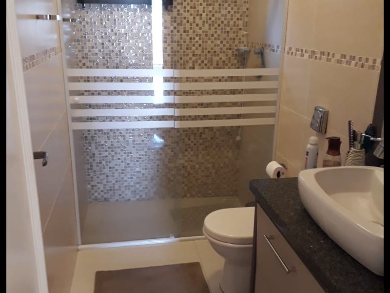 Casa à venda Cordeiros com 346m² e 4 quartos por R$ 1.200.000 - 394068583-banheiro-social.jpg