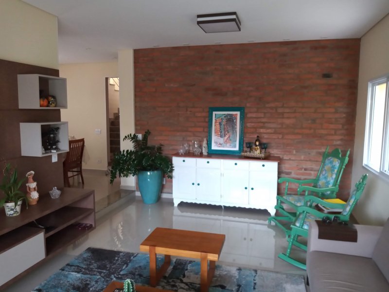 Casa à venda Água branca com 250m² e 3 quartos por R$ 1.800.000 - 1957213338-img-20200131-133025696.jpg