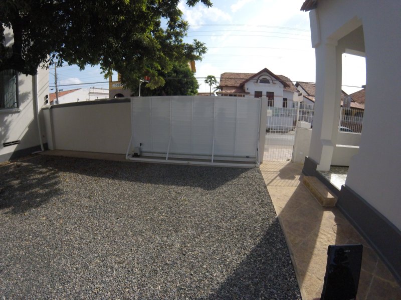Casa à venda Centro com 288m² e 9 quartos por R$ 1.200.000 - 1491716248-gopr0979.JPG