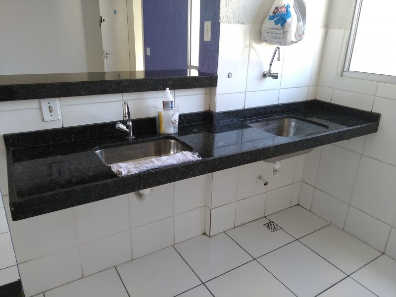 Apartamento à venda Laranjeiras com 54m² e 2 quartos por R$ 140.000 - 690733110-p-20180730-134313.jpg