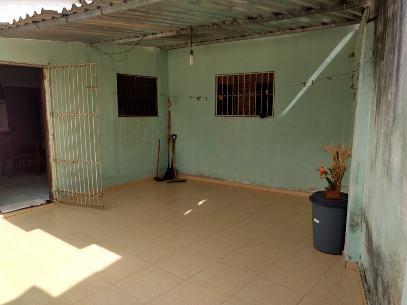 Casa à venda Funcionários com 333333m² e 4 quartos por R$ 220.000 - 436861067-img-20190228-084638645-hdr.jpg