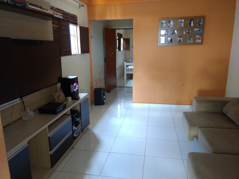Casa à venda Funcionários com 333333m² e 4 quartos por R$ 220.000 - 760103320-img-20190228-084144262.jpg