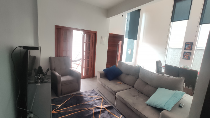 Casa à venda Colina Maria Luíza (Jordanésia) com 72m² e 2 quartos por R$ 498.000 - 1106051665-img-20220818-142428.jpg