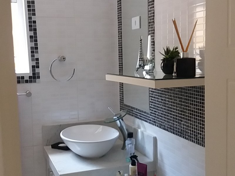 Casa à venda Parque João Ramalho com 175m² e 3 quartos por R$ 480.000 - 1851347030-banheiro-baixo-03.jpg