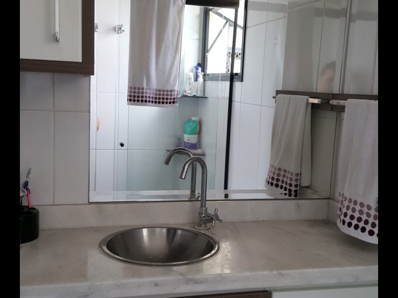 Apartamento à venda Vila Rosália com 72m² e 2 quartos por R$ 330.000 - 1382937787-banheiro-suite-2.jpg