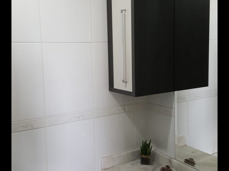Apartamento à venda Vila Rosália com 72m² e 2 quartos por R$ 330.000 - 2026655691-banheiro-social-1.jpg