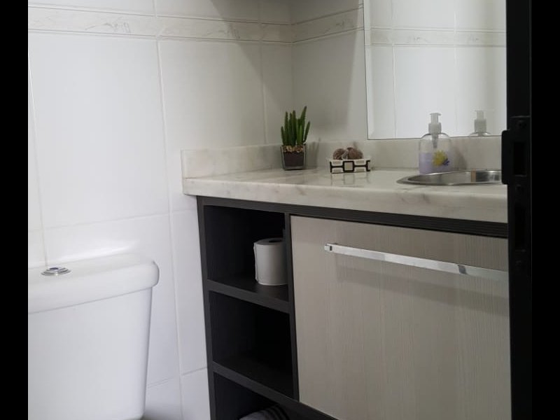 Apartamento à venda Vila Rosália com 72m² e 2 quartos por R$ 330.000 - 403881417-banheiro-social-2.jpg