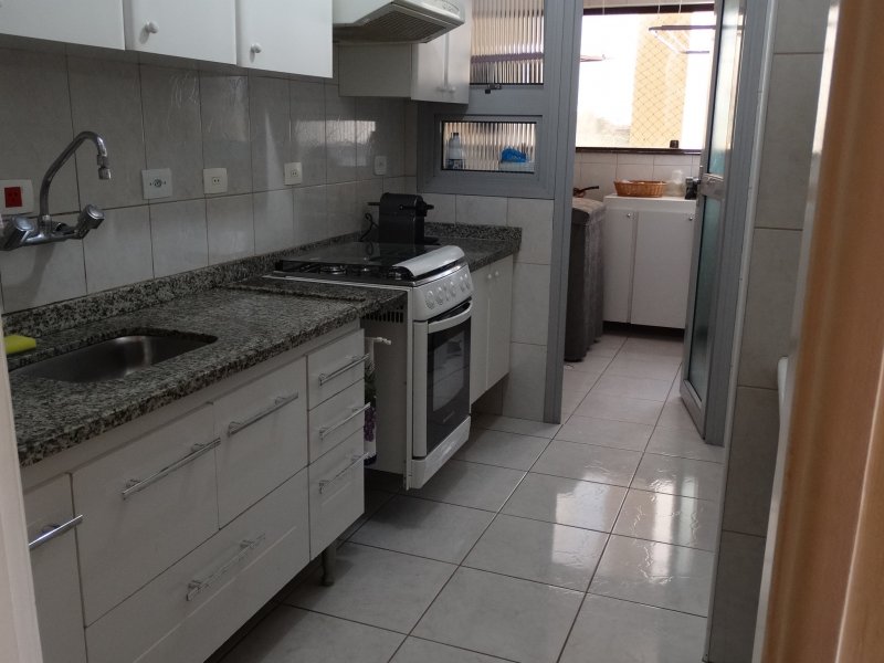 Apartamento à venda Vila Sofia com 75m² e 3 quartos por R$ 600.000 - 559108169-cozinha-v2.JPG