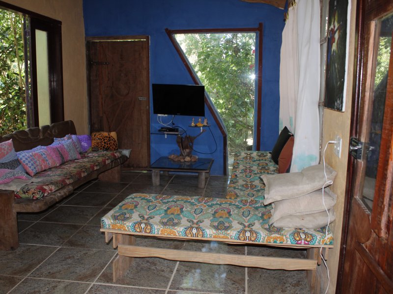 Chacara à venda Rasa com 8000m² e 5 quartos por R$ 700.000 - 146396572-img-1151.JPG