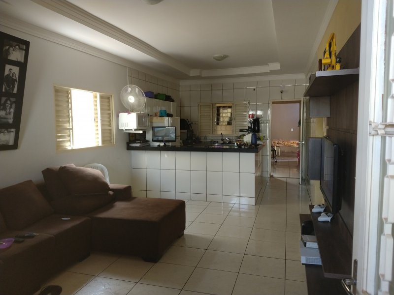 Casa à venda Residencial Buena Vista I com 250m² e 3 quartos por R$ 230.000 - 1584195646-mvimg-20190311-140057448.jpg