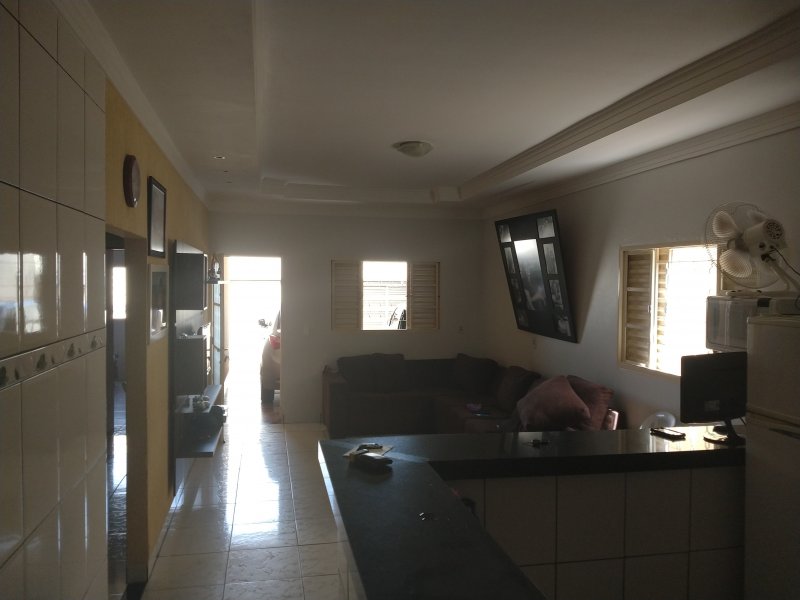 Casa à venda Residencial Buena Vista I com 250m² e 3 quartos por R$ 230.000 - 2015199810-mvimg-20190311-140236536.jpg
