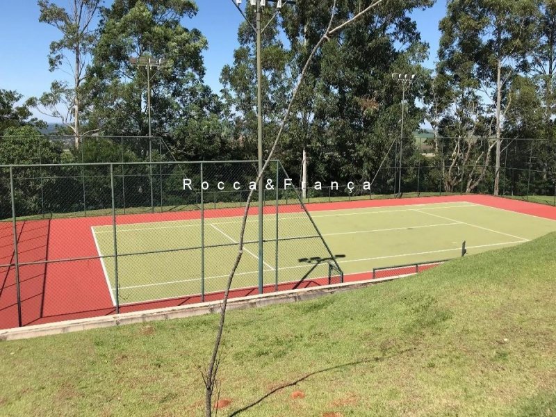 Terreno à venda Vila Brasileira com 2504m² e  quartos por R$ 1.245.000 - 664288551-tenis.jpg